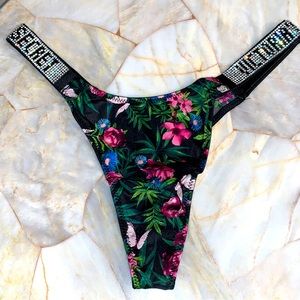 New VS VERY SEXY Shine Strap Thong Panty Crystal Logo Band Floral Crystal Waist